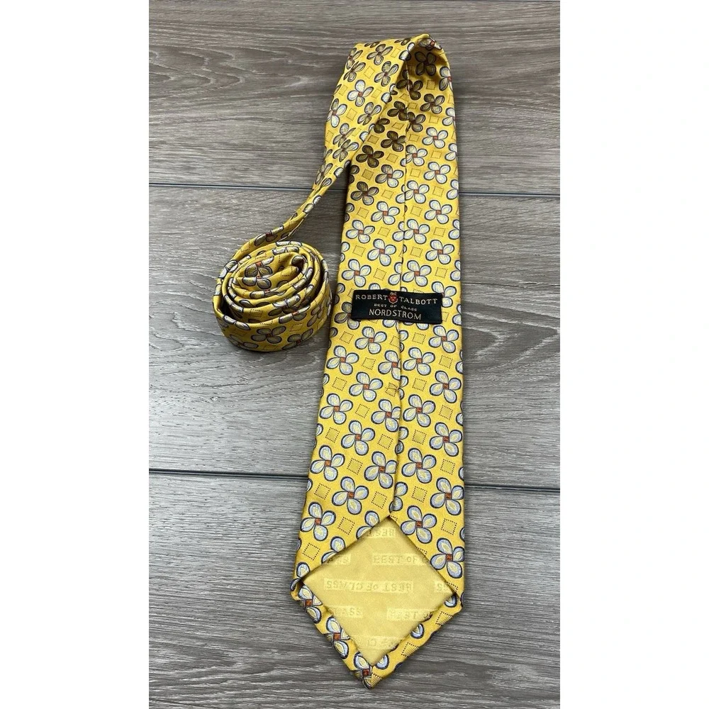 Robert Talbott Men's Silk Best Of Class Floral Pattern Necktie Gold 58